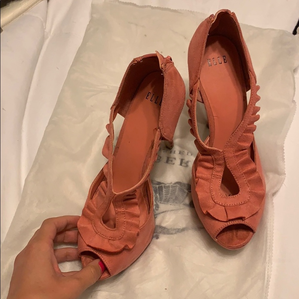 Elle Peep Toe Heels